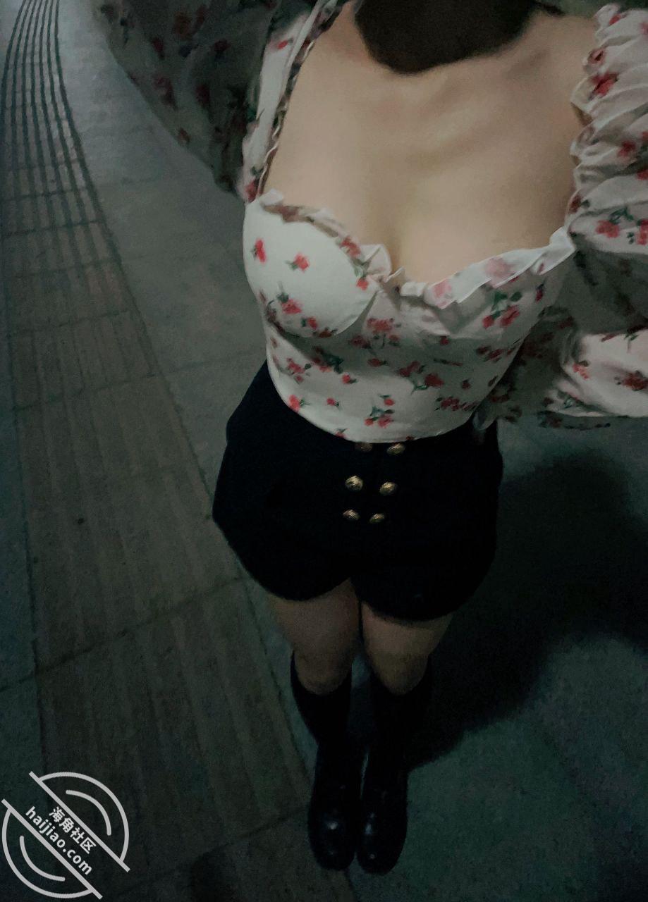 cc856365d3d85ab0e4efb3307b5a8384.jpg