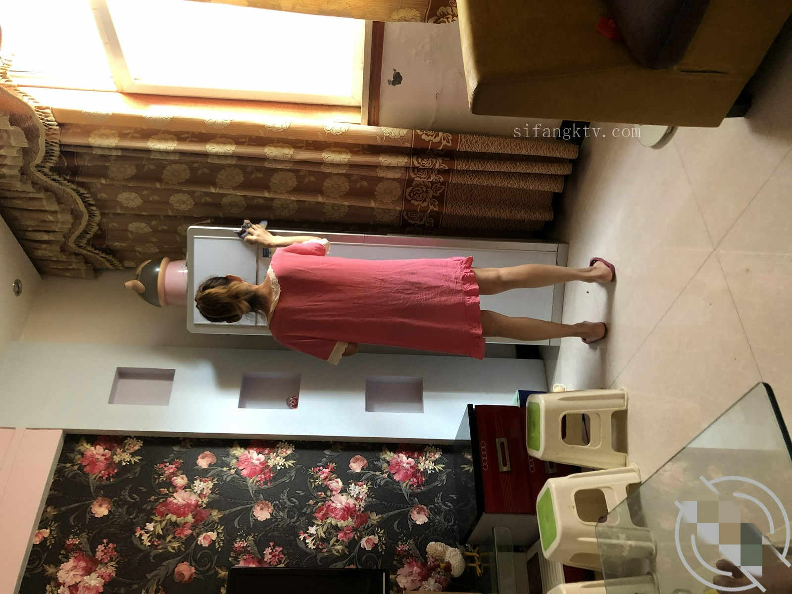 02.jpg