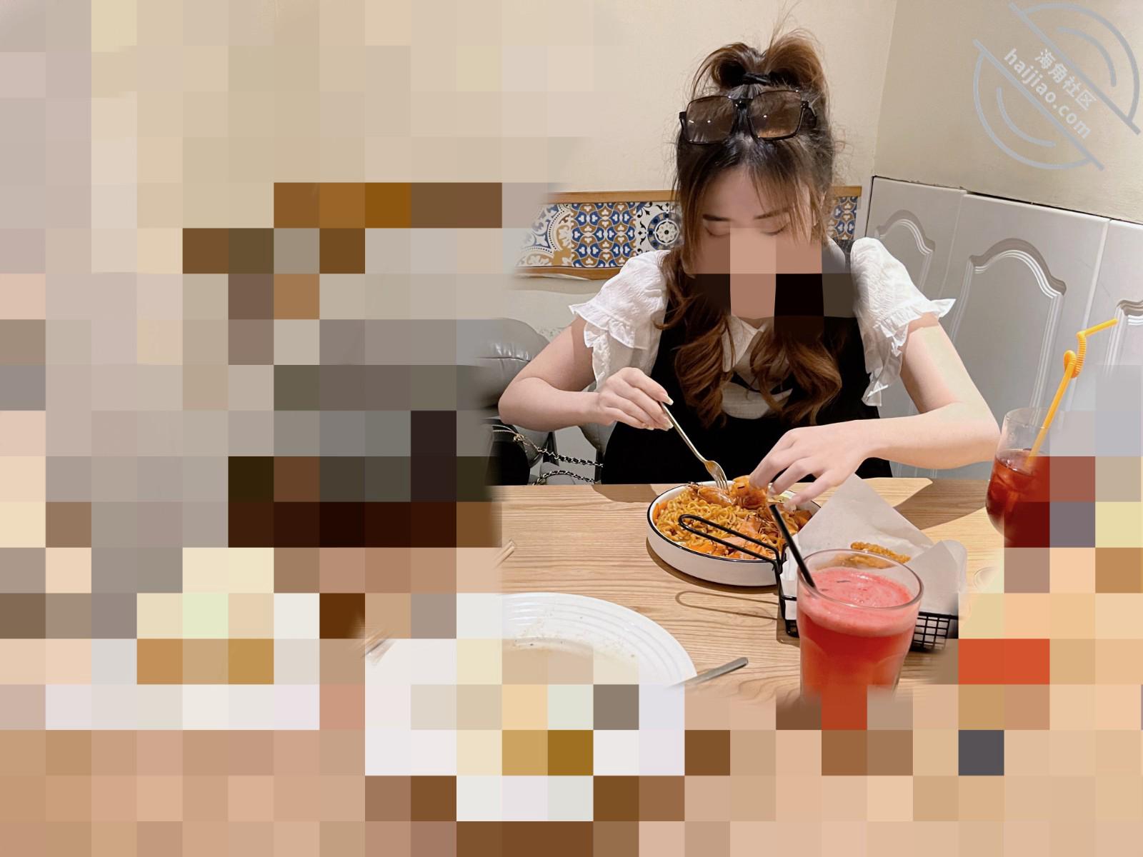 6c2318dc8d11a825bef13f737e2f4b03.jpg