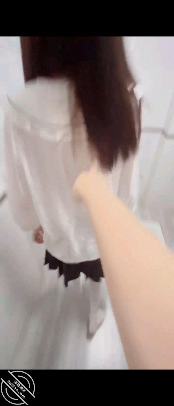 d9a9eeef5ea4194e5fab958c6f62acec.jpg