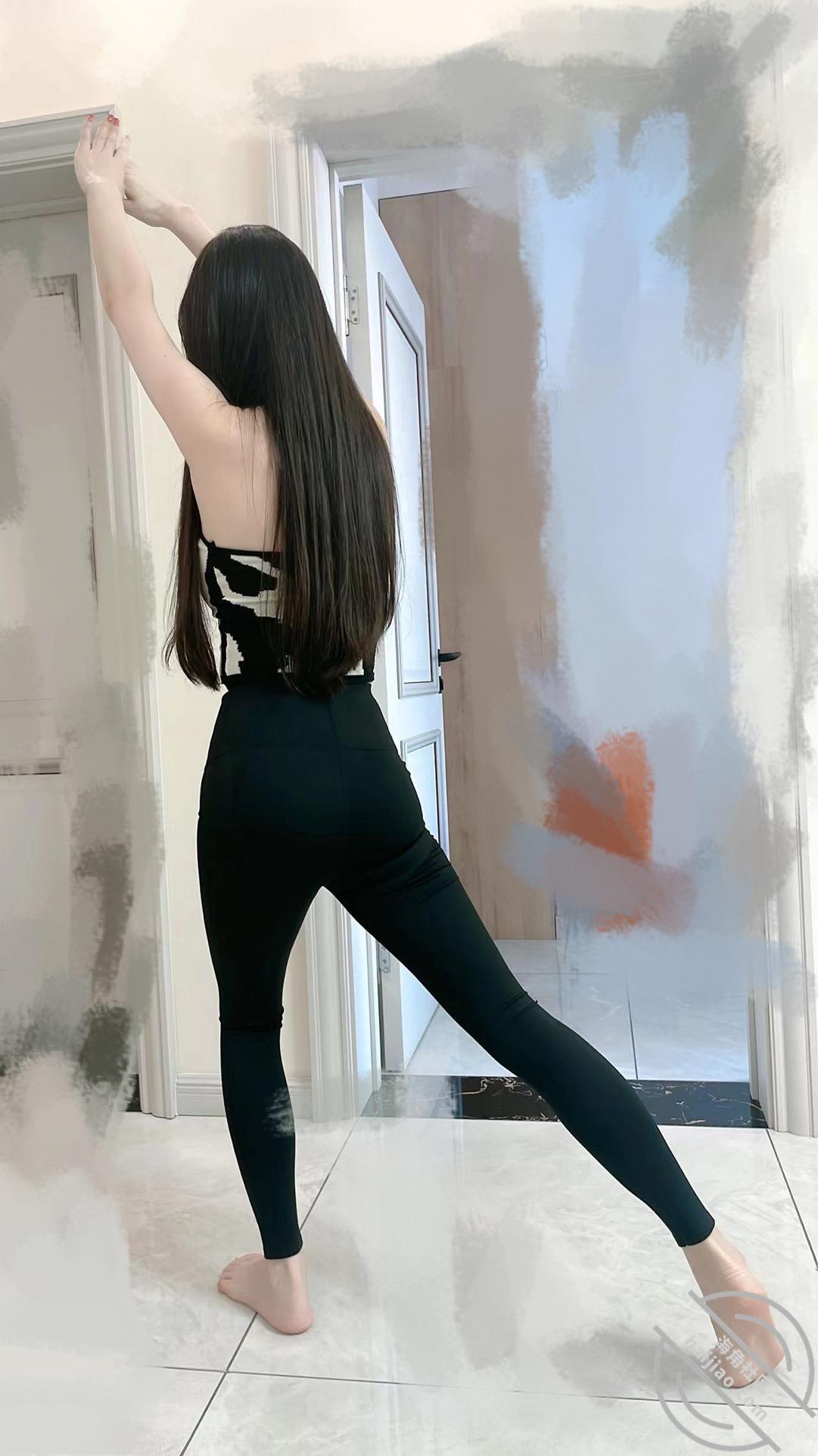 b913c079129b71e2680ec949247c184c.jpg