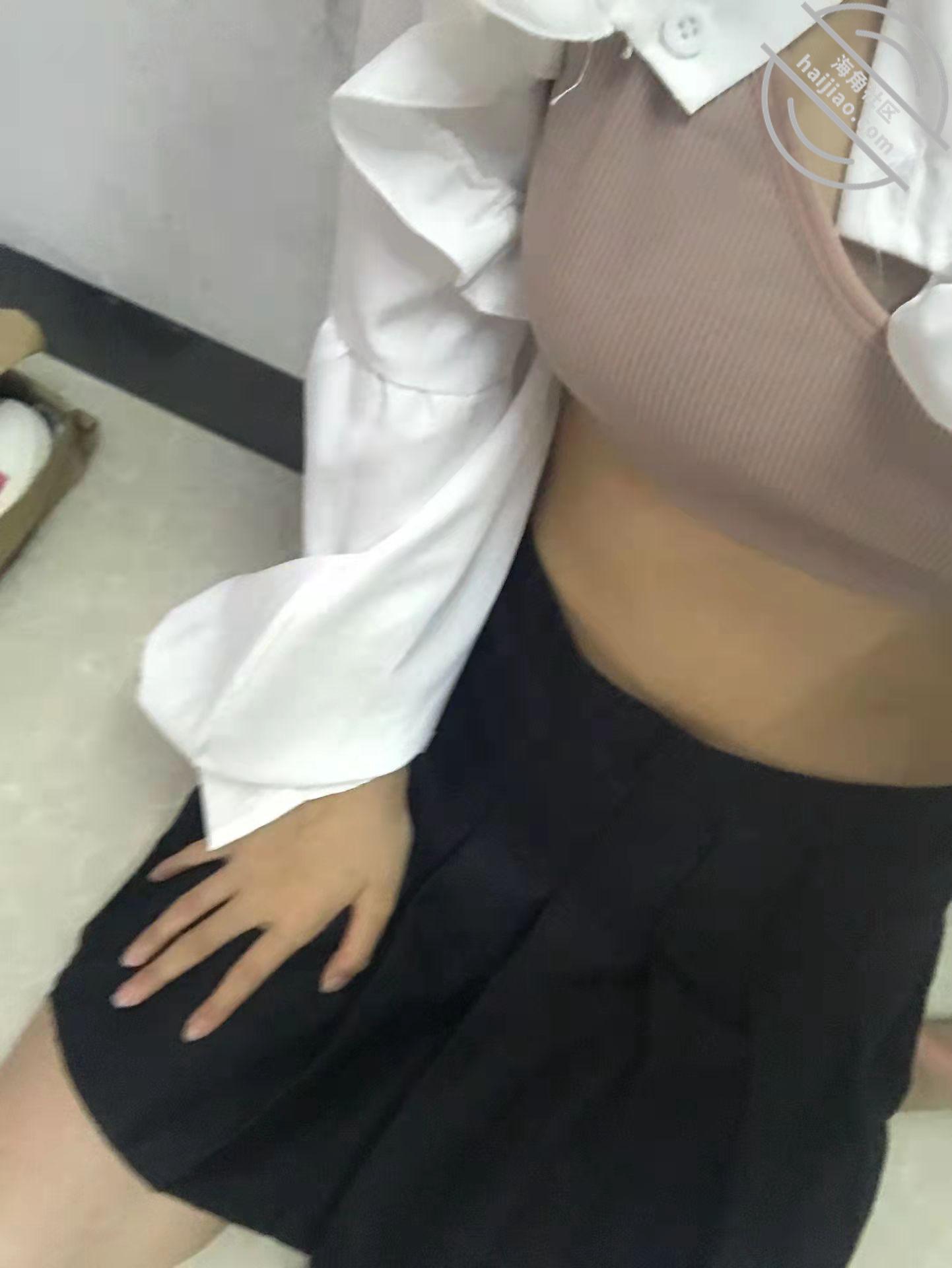 fe63eba8b928aa03cd2a9834bb8fe946.jpg