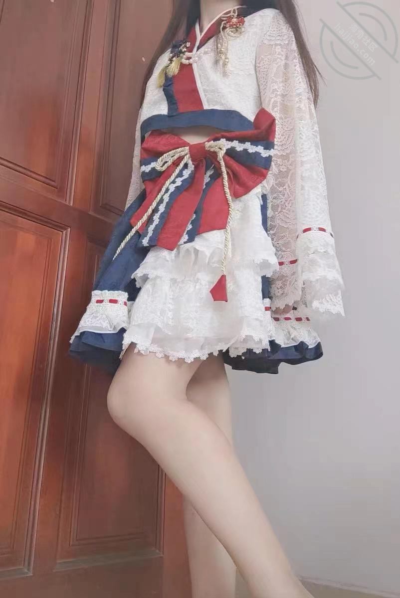 d5feee684f5a0b04072623b06f30eae0.jpg
