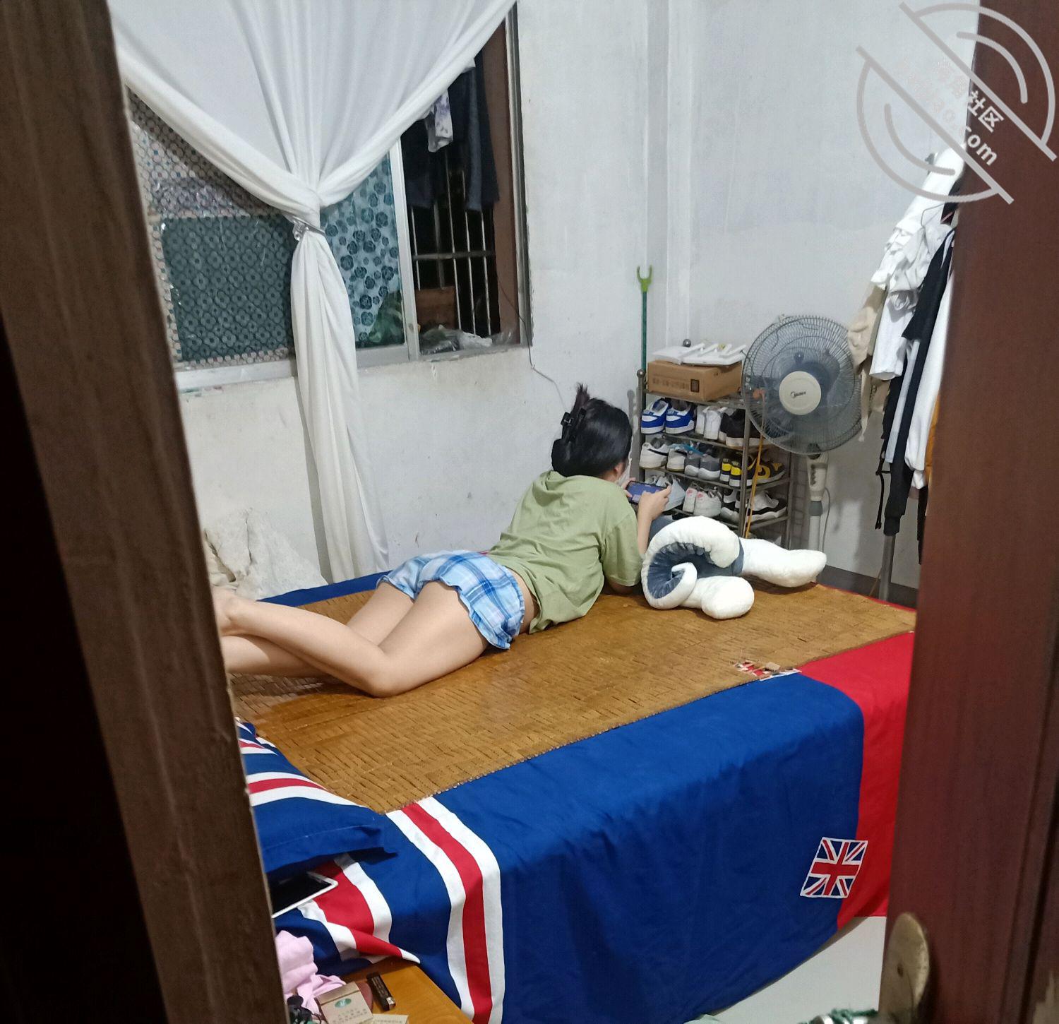 下载 (78).jpg