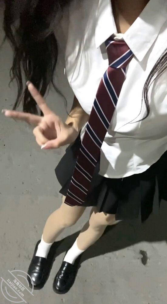下载 (12).jpg